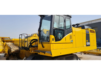 Гусеничный экскаватор KOMATSU