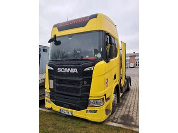 Тягач SCANIA R 460