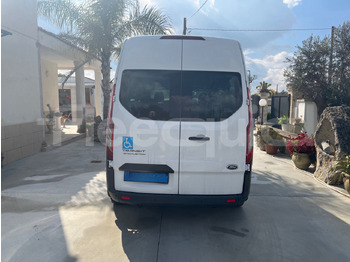 Туристический автобус Ford Transit: фото 5 Туристический автобус Ford Transit: фото 5