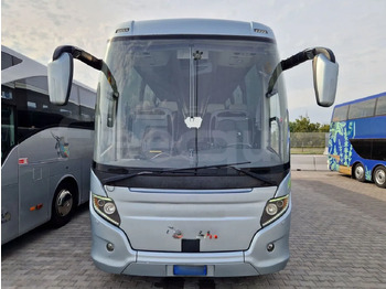 Туристический автобус Scania Touring HD: фото 2