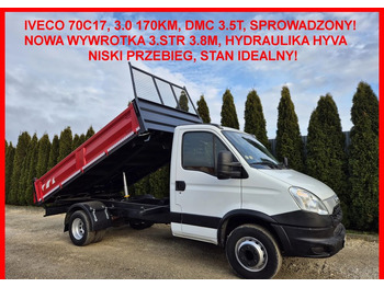 Малотоннажный самосвал IVECO Daily 70c17