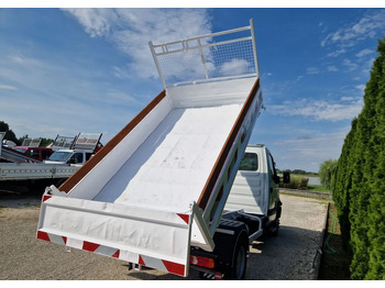 Малотоннажный самосвал Renault Mascott 3.0 DXI: фото 4 Малотоннажный самосвал Renault Mascott 3.0 DXI: фото 4