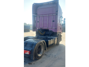 Тягач SCANIA R420: фото 3 Тягач SCANIA R420: фото 3
