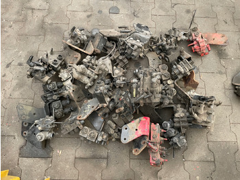 Двигатель и запчасти для Грузовиков ZAWÓR ROZGAŁĘZIACZ MAN TGA TGS TGX TGM 81981836000: фото 3