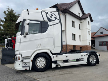 Тягач SCANIA R520 V8: фото 5 Тягач SCANIA R520 V8: фото 5