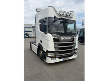 Тягач SCANIA R 450