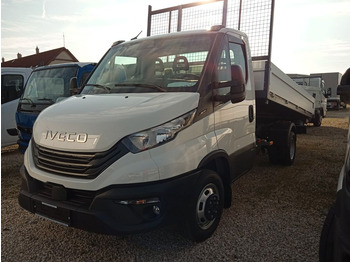 Малотоннажный самосвал IVECO Daily 35c18