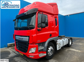 Тягач DAF CF 440