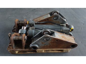 : фото в шапке страницы