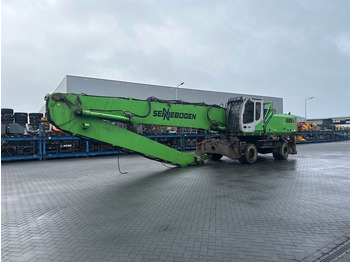 : фото в шапке страницы