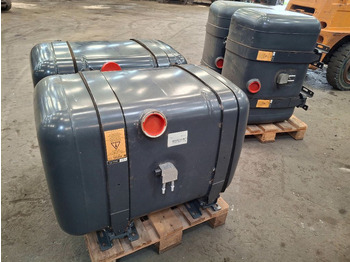 : фото в шапке страницы