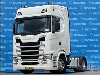 Тягач SCANIA S 450
