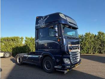 Тягач DAF XF 480