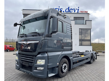 Грузовик MAN TGX 26.500