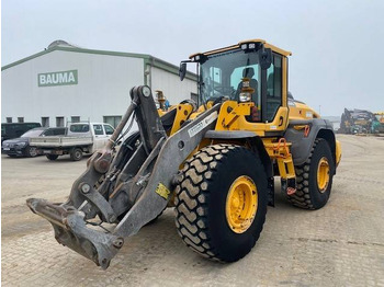 Колёсный погрузчик VOLVO L120H
