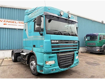 Тягач DAF XF 105.460 ATE SPACECAB (EURO 5 / ZF MANUAL GEARBOX / P.T.O. / AIRCONDITIONING / FRIDGE UNDER BED / ETC.): фото 2