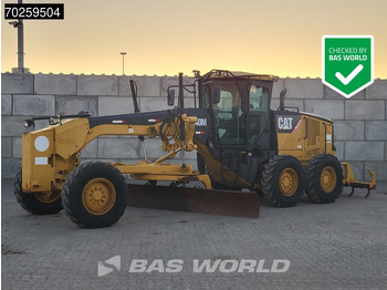 Грейдер CATERPILLAR 140M