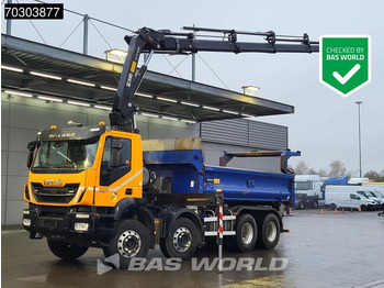 Самосвал IVECO Trakker