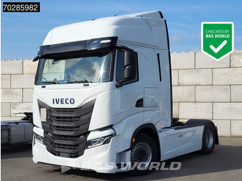 Тягач IVECO S-WAY