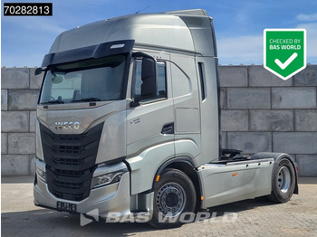 Тягач IVECO S-WAY