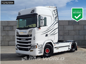 Тягач SCANIA S 520