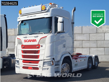Тягач SCANIA S 650