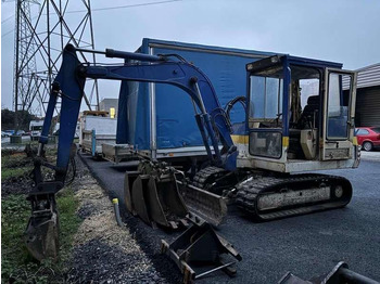 Мини-экскаватор TAKEUCHI