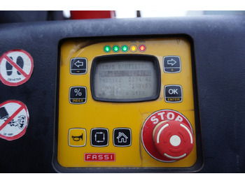 Автоманипулятор RENAULT RENAULT C280 DTI 8 / FASSI crane 5.6 T / 560 MTH / range 8 m / Flatbed 15 EPAL: фото 3