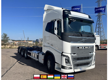 Грузовик-шасси VOLVO FH