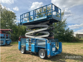 Ножничный подъемник 2007 Genie 4390RT 4x4 Diesel Scissor Lift: фото 3