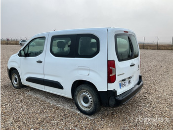 Микроавтобус, Пассажирский фургон 2019 Citroen Berlingo Passenger Van: фото 4