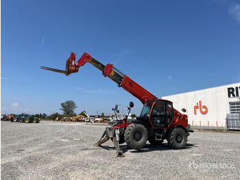 Телескопический погрузчик JCB