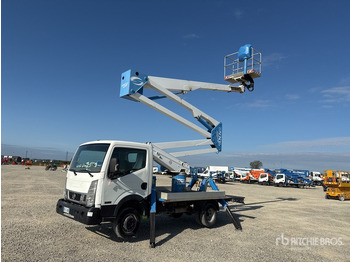 Грузовик с подъемником 2016 Nissan Cabstar 35.12 2014 Socage DA320 20 m on Bucket Truck: фото 2