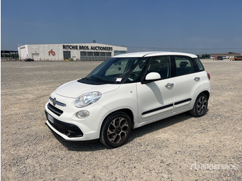 Легковой автомобиль FIAT