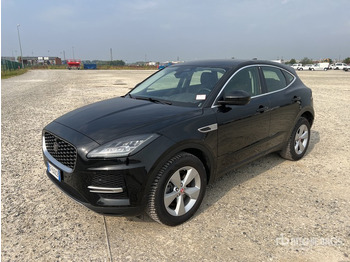 Внедорожник JAGUAR