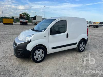 Грузовик с закрытым кузовом FIAT