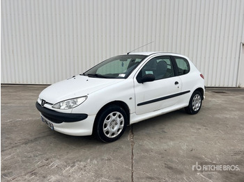 Легковой автомобиль PEUGEOT