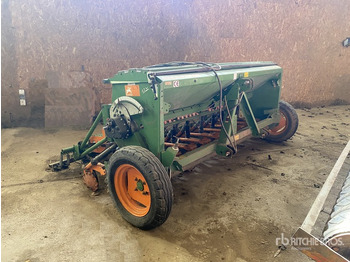 Косилка-измельчитель/ Мульчер 2006 Amazone D9-30 Special 3 m 3-Point Semoir Seed Drill: фото 2
