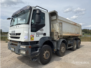 Самосвал IVECO Trakker