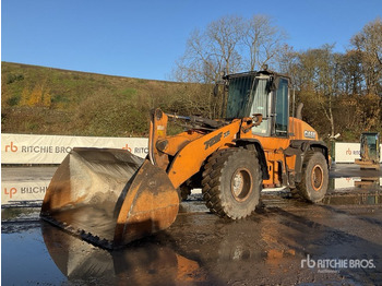 : фото в шапке страницы