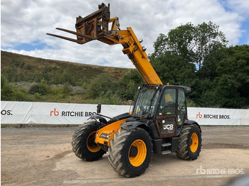 Телескопический погрузчик JCB