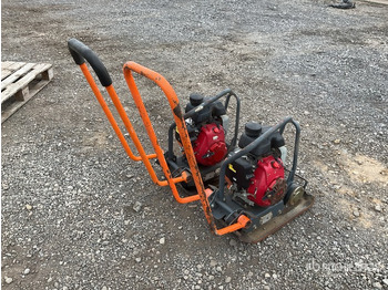 Виброплита Belle LC3251 Vibratory Plate Compactor: фото 3 Виброплита Belle LC3251 Vibratory Plate Compactor: фото 3