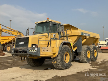 Сочленённый самосвал KOMATSU HM400