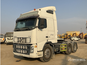 Тягач VOLVO FH12