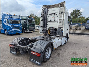 Тягач Volvo FH420 4x2 Euro6 FH420 4x2 Globetrotter Euro6 - XLOW / Mega - VEB+ - Double Tanks - Air Suspension (T1539): фото 3