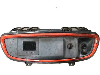 : фото в шапке страницы