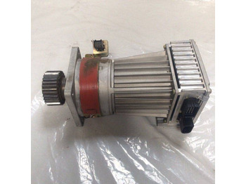 : фото в шапке страницы