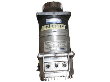 : фото в шапке страницы