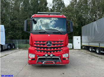 Грузовик-шасси MERCEDES-BENZ Arocs 2840 6x4 Manual Euro6: фото 2