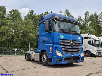 Тягач MERCEDES-BENZ Actros 1845